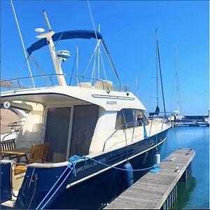  Botel Seacascais, Lda Portugal